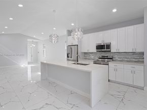 525 El Prado, West Palm Beach FL 33405