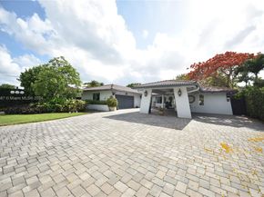 3024 SW 98th Ct, Miami FL 33165