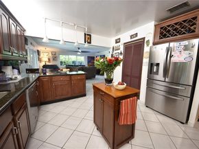 3024 SW 98th Ct, Miami FL 33165