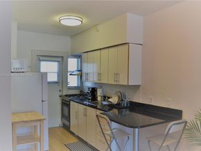 300 74th St 5, Miami Beach FL 33141