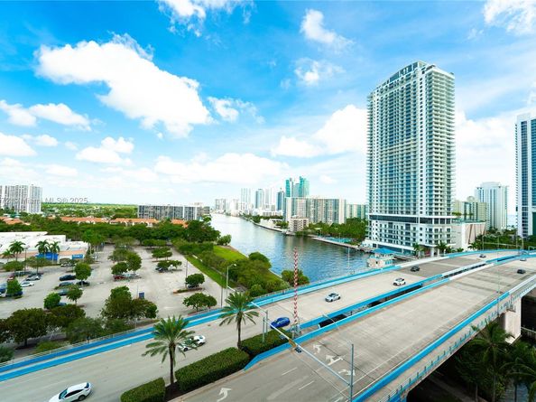 2602 E Hallandale Beach Blvd R1206, Hallandale Beach FL 33009