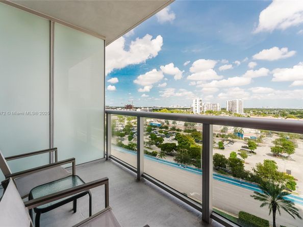 2602 E Hallandale Beach Blvd R1206, Hallandale Beach FL 33009