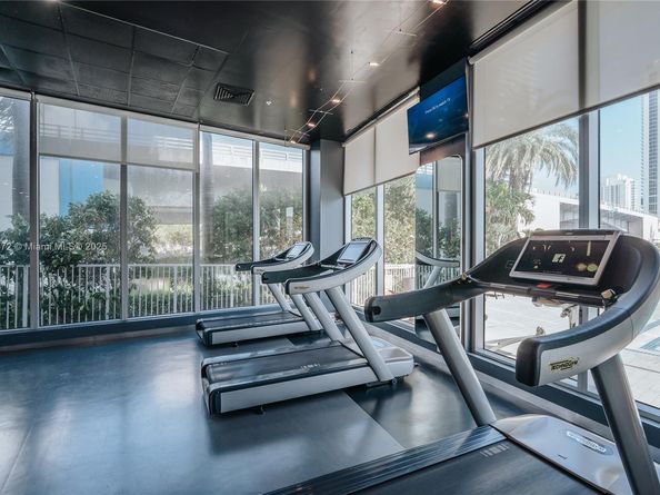 2602 E Hallandale Beach Blvd R1206, Hallandale Beach FL 33009