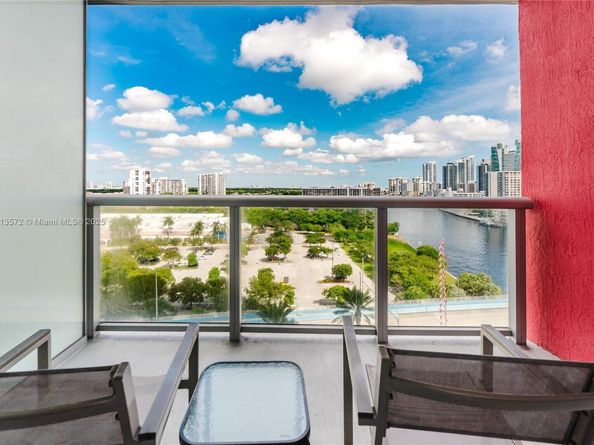 2602 E Hallandale Beach Blvd R1206, Hallandale Beach FL 33009