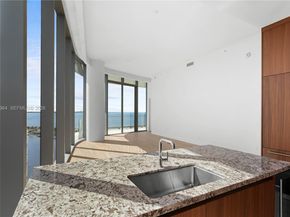 175 SE 25th Rd 1501, Miami FL 33129