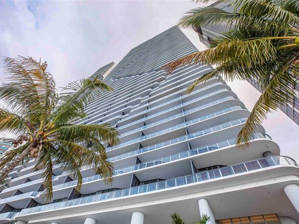 700 NE 24th St 4401, Miami FL 33137