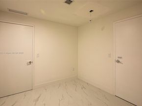 700 NE 24th St 4401, Miami FL 33137