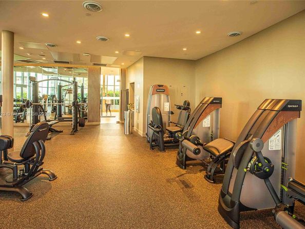 700 NE 24th St 4401, Miami FL 33137