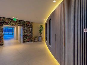 700 NE 24th St 4401, Miami FL 33137