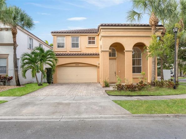 15803 SW 48th Pl, Miramar FL 33027