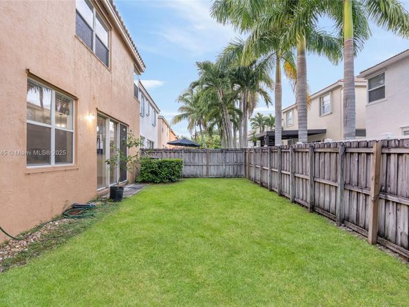 15803 SW 48th Pl, Miramar FL 33027