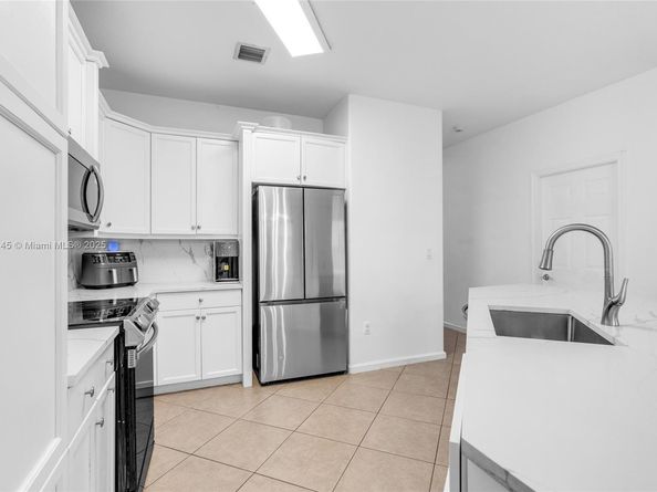 15803 SW 48th Pl, Miramar FL 33027