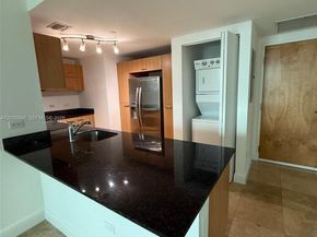 350 S Miami Ave 2603, Miami FL 33130