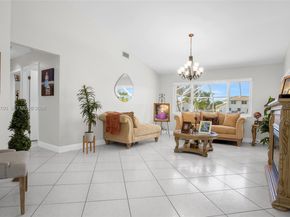 20071 NW 5th St, Pembroke Pines FL 33029