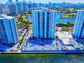 3675 N Country Club Dr 2310, Aventura FL 33180