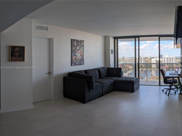 3675 N Country Club Dr 2310, Aventura FL 33180