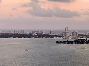 1900 N Bayshore Dr 3705, Miami FL 33132