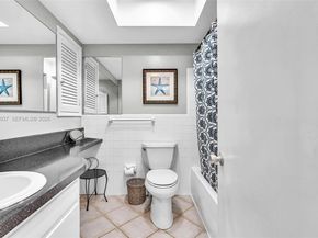 2501 N Ocean Blvd 18, Pompano Beach FL 33062