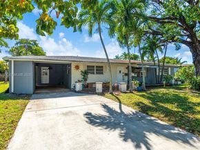 2221 Alcazar Dr, Miramar FL 33023