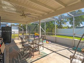 2221 Alcazar Dr, Miramar FL 33023