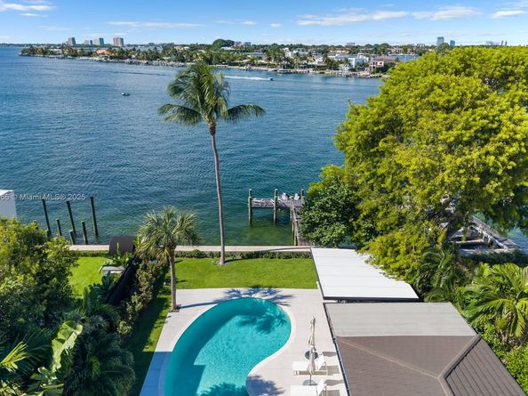 1155 N Biscayne Point Rd, Miami Beach FL 33141