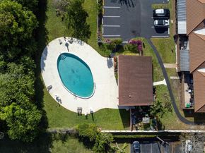 2366 SW 70th Way 4, Davie FL 33317