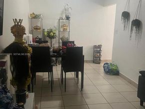1245 W 24th St 121, Hialeah FL 33010