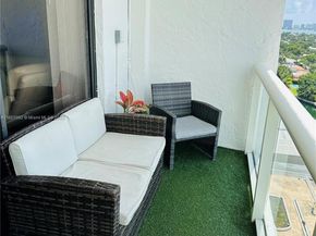 13499 S Biscayne Blvd 1702, Miami FL 33181