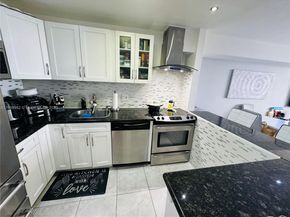 13499 S Biscayne Blvd 1702, Miami FL 33181