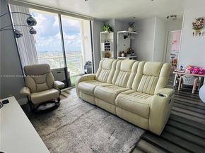 13499 S Biscayne Blvd 1702, Miami FL 33181