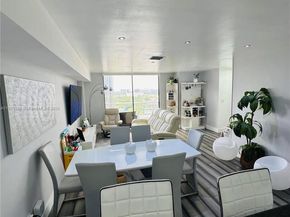 13499 S Biscayne Blvd 1702, Miami FL 33181