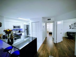 570 S Park Rd 176, Hollywood FL 33021