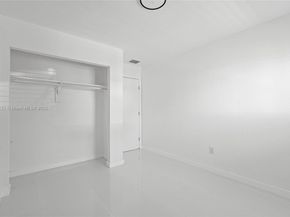 3956 NW 207th St Rd, Miami Gardens FL 33055