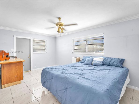 1520 N 25th Ave, Hollywood FL 33020