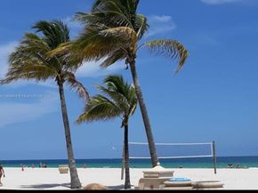 1520 N 25th Ave, Hollywood FL 33020