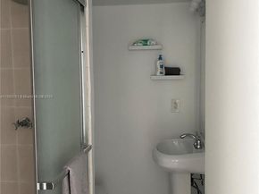 1800 Collins Ave 15B, Miami Beach FL 33139