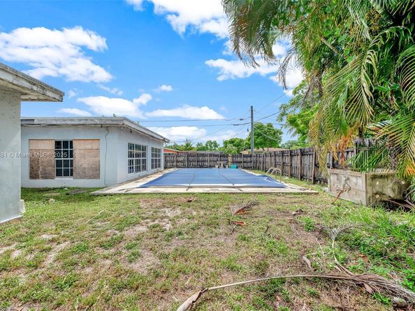 1781 NW 129th Ter, Miami FL 33167