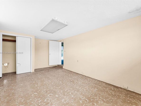 1781 NW 129th Ter, Miami FL 33167