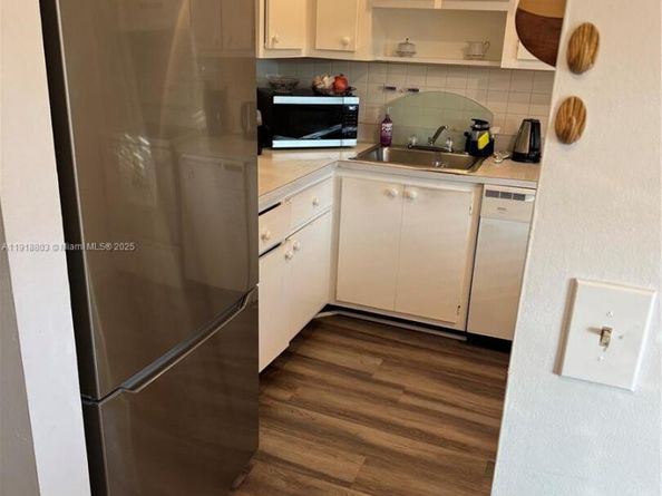 7605 W Atlantic Blvd 207, Margate FL 33063