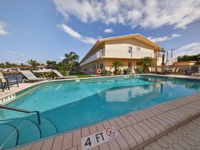 331 E Mcnab Rd 226, Pompano Beach FL 33060