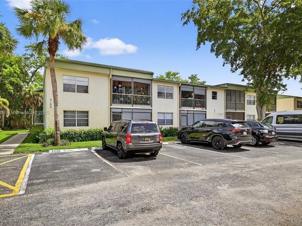4164 NW 90th Ave 201, Coral Springs FL 33065