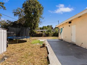 45 NE 186th Ter, Miami FL 33179