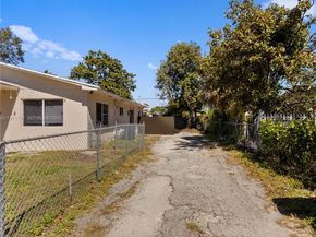 45 NE 186th Ter, Miami FL 33179