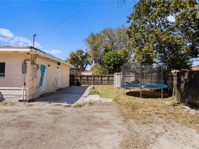 45 NE 186th Ter, Miami FL 33179