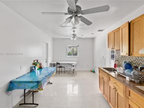 45 NE 186th Ter, Miami FL 33179