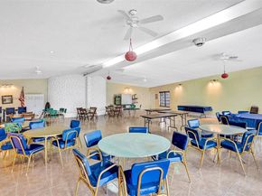 141 NE 10th Ave 27A, Hallandale Beach FL 33009