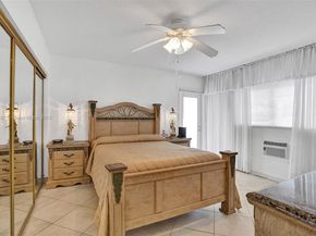 141 NE 10th Ave 27A, Hallandale Beach FL 33009