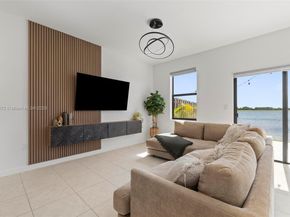 20544 NE 5th Pl, Miami FL 33179