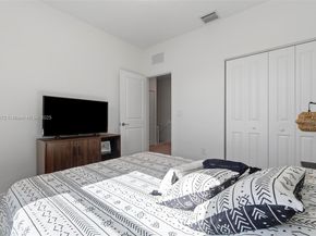 20544 NE 5th Pl, Miami FL 33179