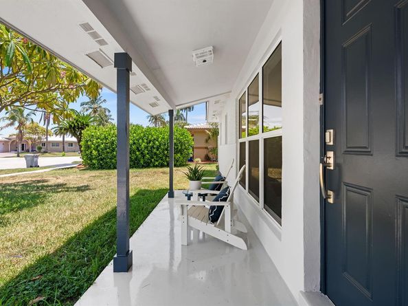 580 SE 5th Street, Pompano Beach FL 33060